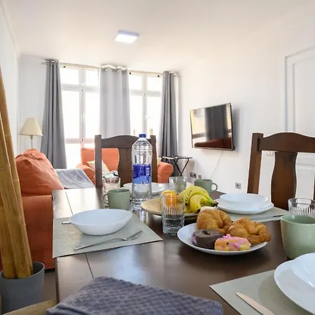 Apartamento Patitas House *